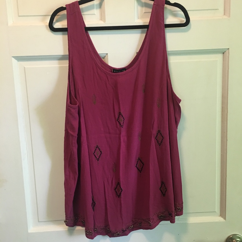 Socialite Magenta Sleeveless Top
